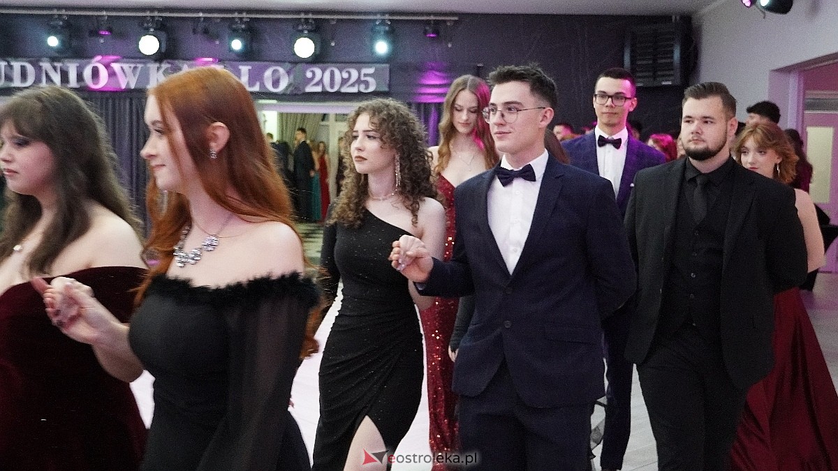  Studniówka w I LO w Ostrołęce [18.01.2025] - zdjęcie #129 - eOstroleka.pl
