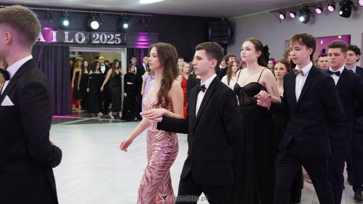  Studniówka w I LO w Ostrołęce [18.01.2025] - zdjęcie #122 - eOstroleka.pl