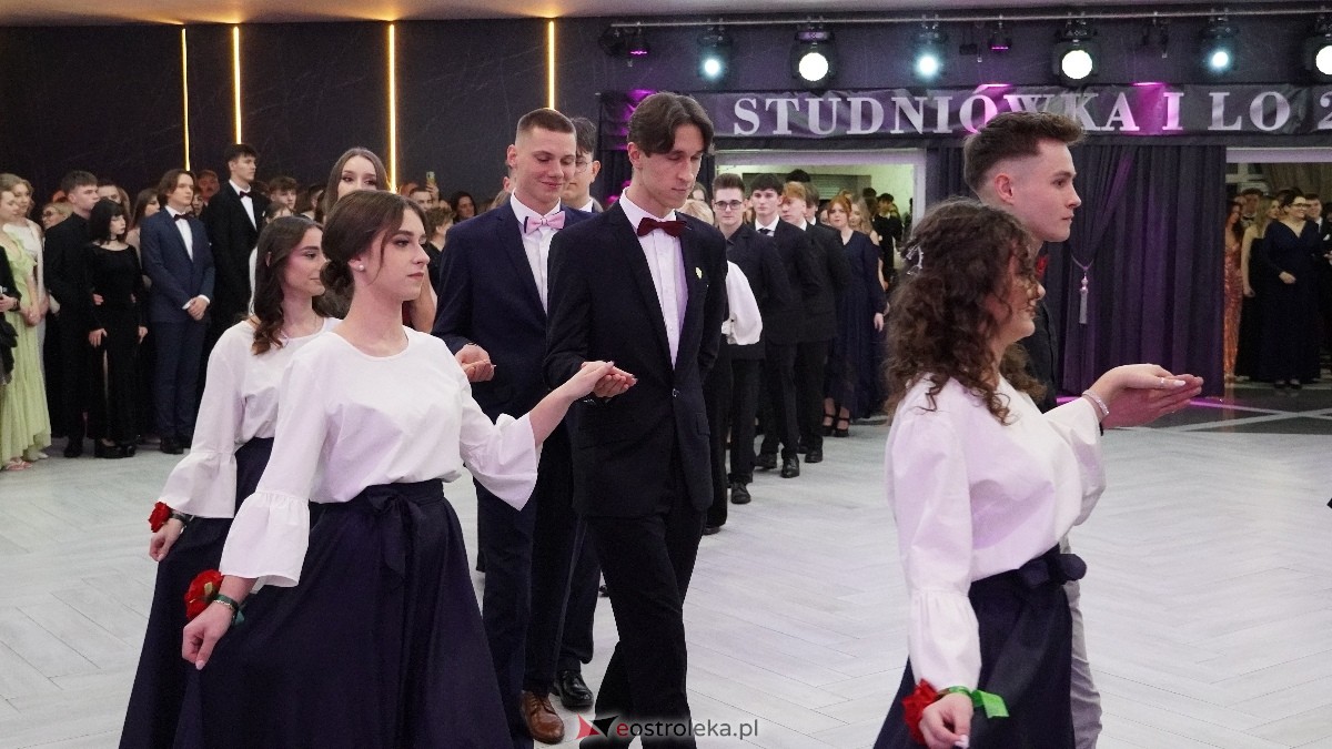  Studniówka w I LO w Ostrołęce [18.01.2025] - zdjęcie #109 - eOstroleka.pl