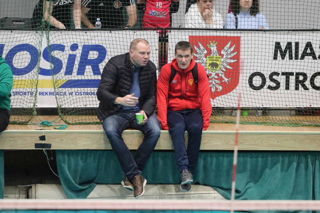 Ogólnopolski turniej siatkówki trójek [19.01.2025] - zdjęcie #31 - eOstroleka.pl