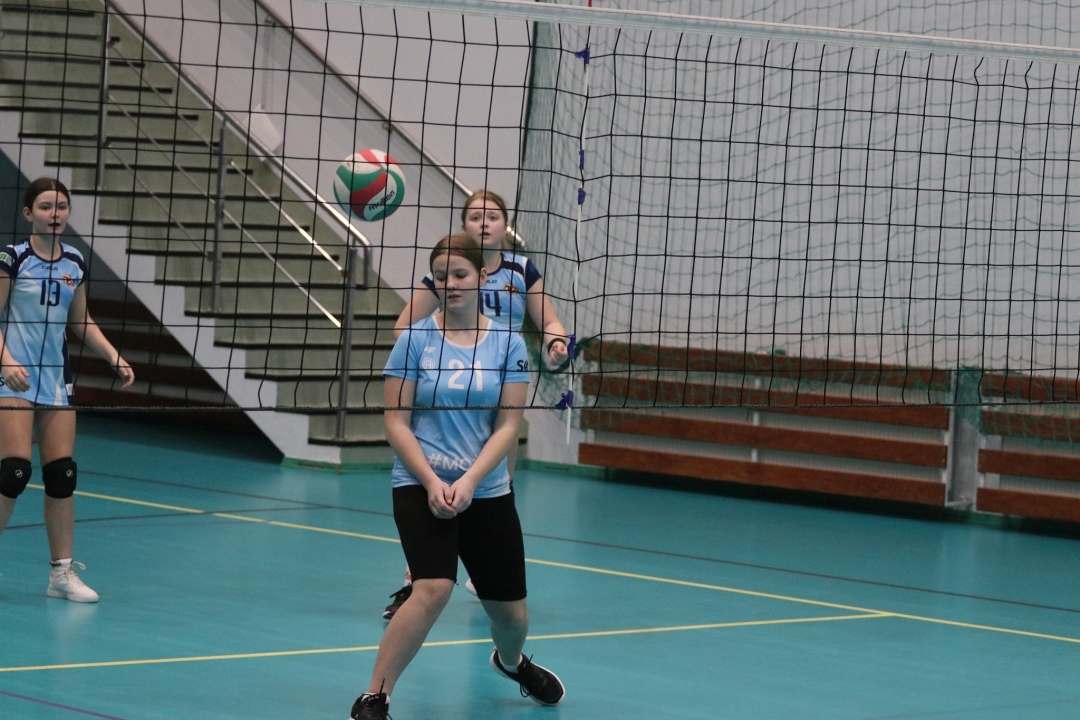Ogólnopolski turniej siatkówki trójek [19.01.2025] - zdjęcie #8 - eOstroleka.pl