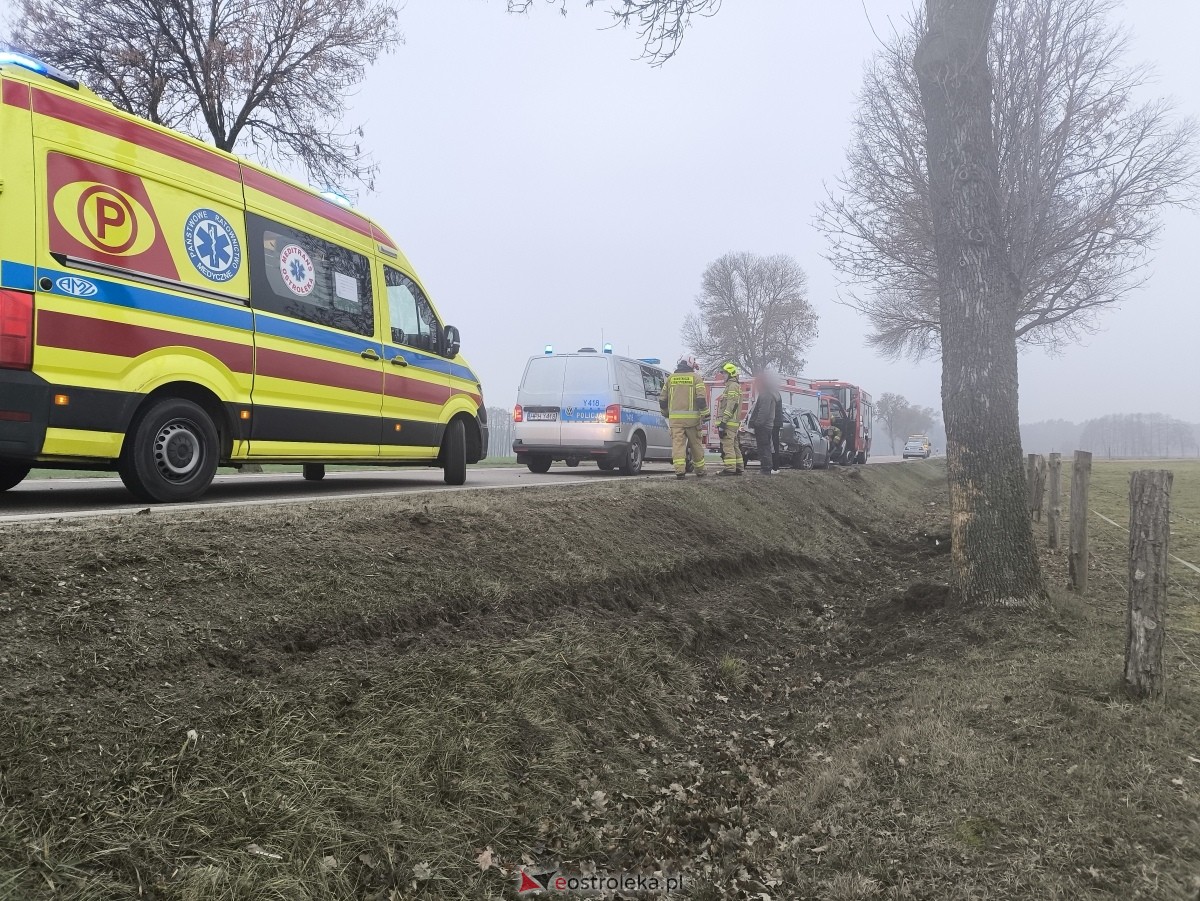 Wypadek w Wykrocie [22.01.2025] - zdjęcie #5 - eOstroleka.pl