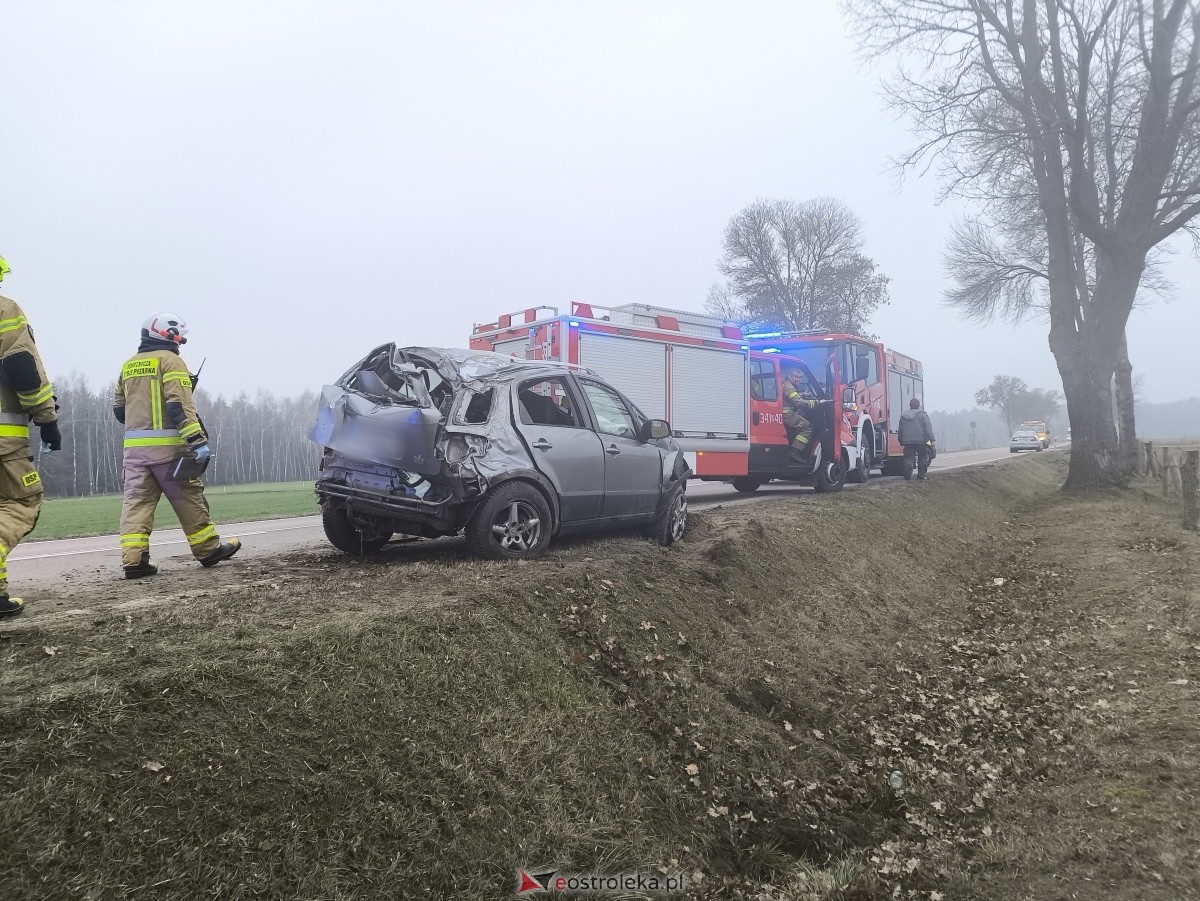 Wypadek w Wykrocie [22.01.2025] - zdjęcie #4 - eOstroleka.pl