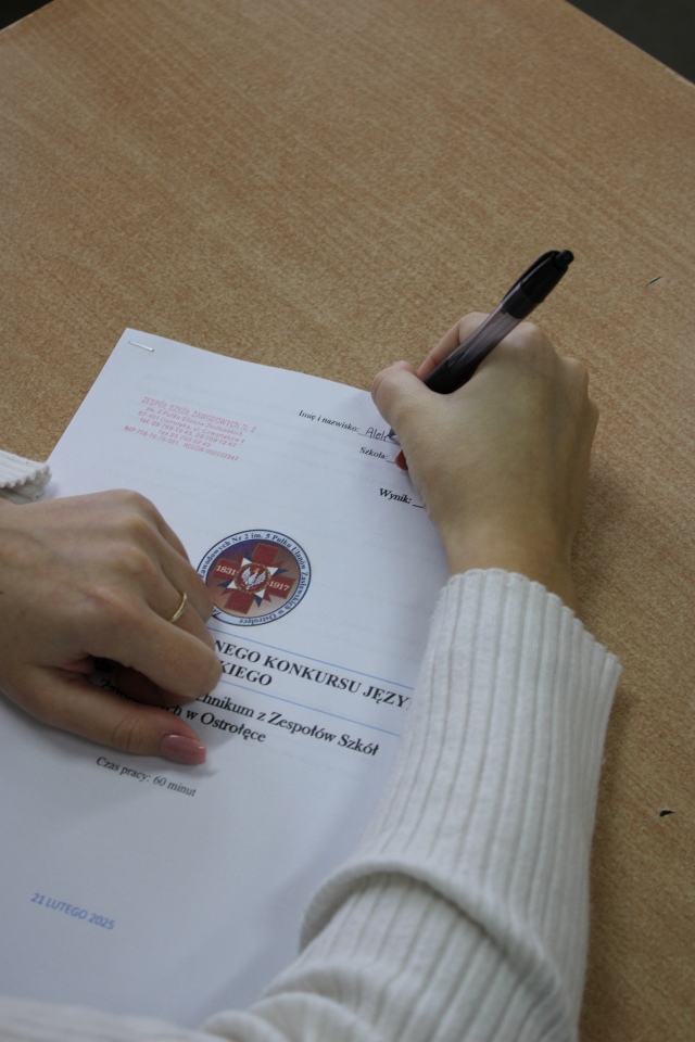X Międzyszkolny Konkurs Języka Angielskiego [21.01.2025] - zdjęcie #16 - eOstroleka.pl