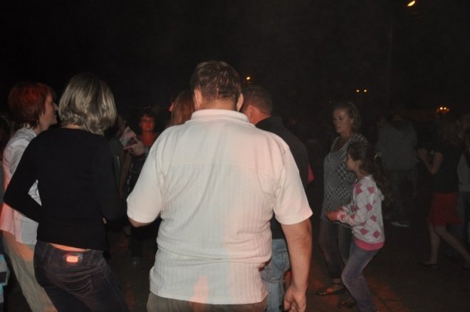 Dożynki gminno-parafialne gminy Olszewo - borki w Żebrach Perosach (4 IX 2011) - zdjęcie #74 - eOstroleka.pl
