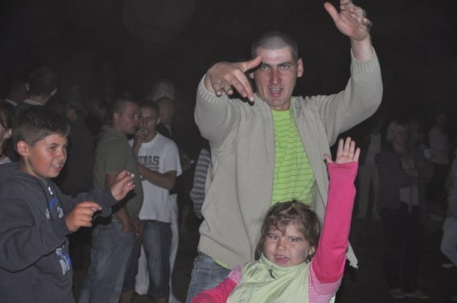 Dożynki gminno-parafialne gminy Olszewo - borki w Żebrach Perosach (4 IX 2011) - zdjęcie #44 - eOstroleka.pl