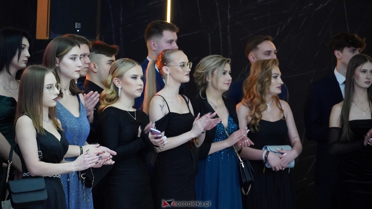 Studniówka ZSZ 4 w  Ostrołęce [23.01.2025] - zdjęcie #165 - eOstroleka.pl