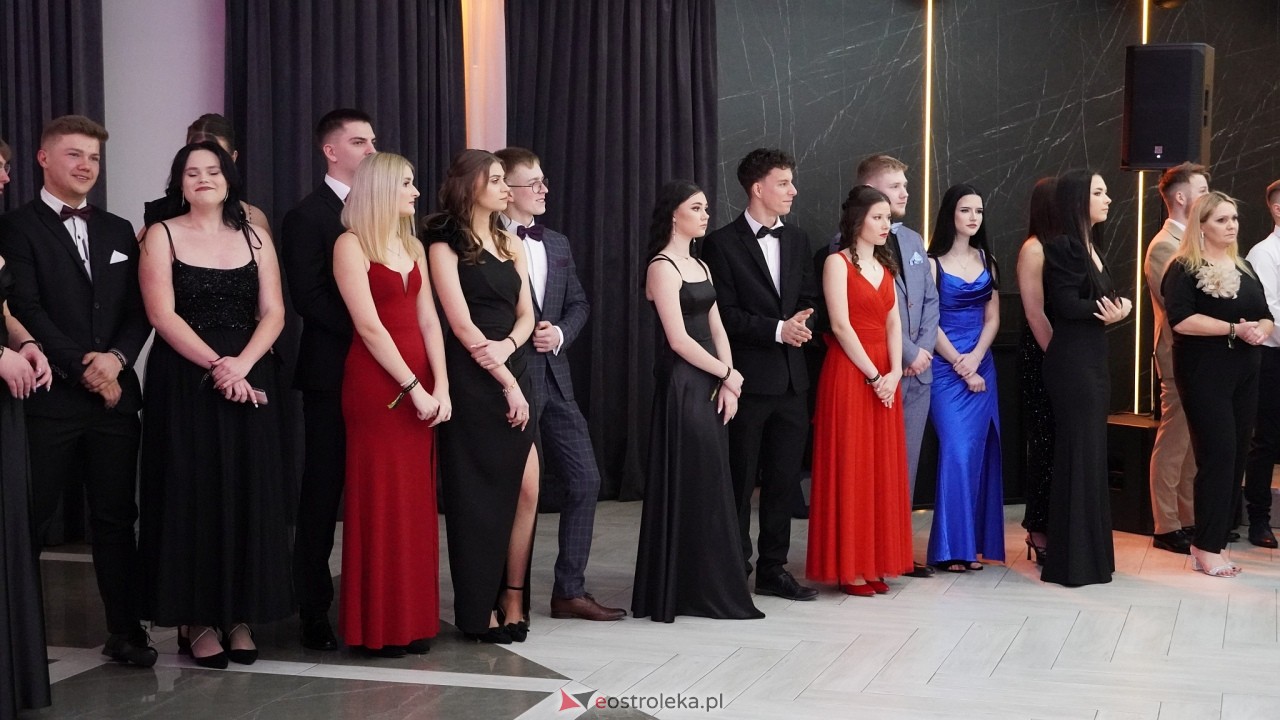 Studniówka ZSZ 4 w  Ostrołęce [23.01.2025] - zdjęcie #164 - eOstroleka.pl