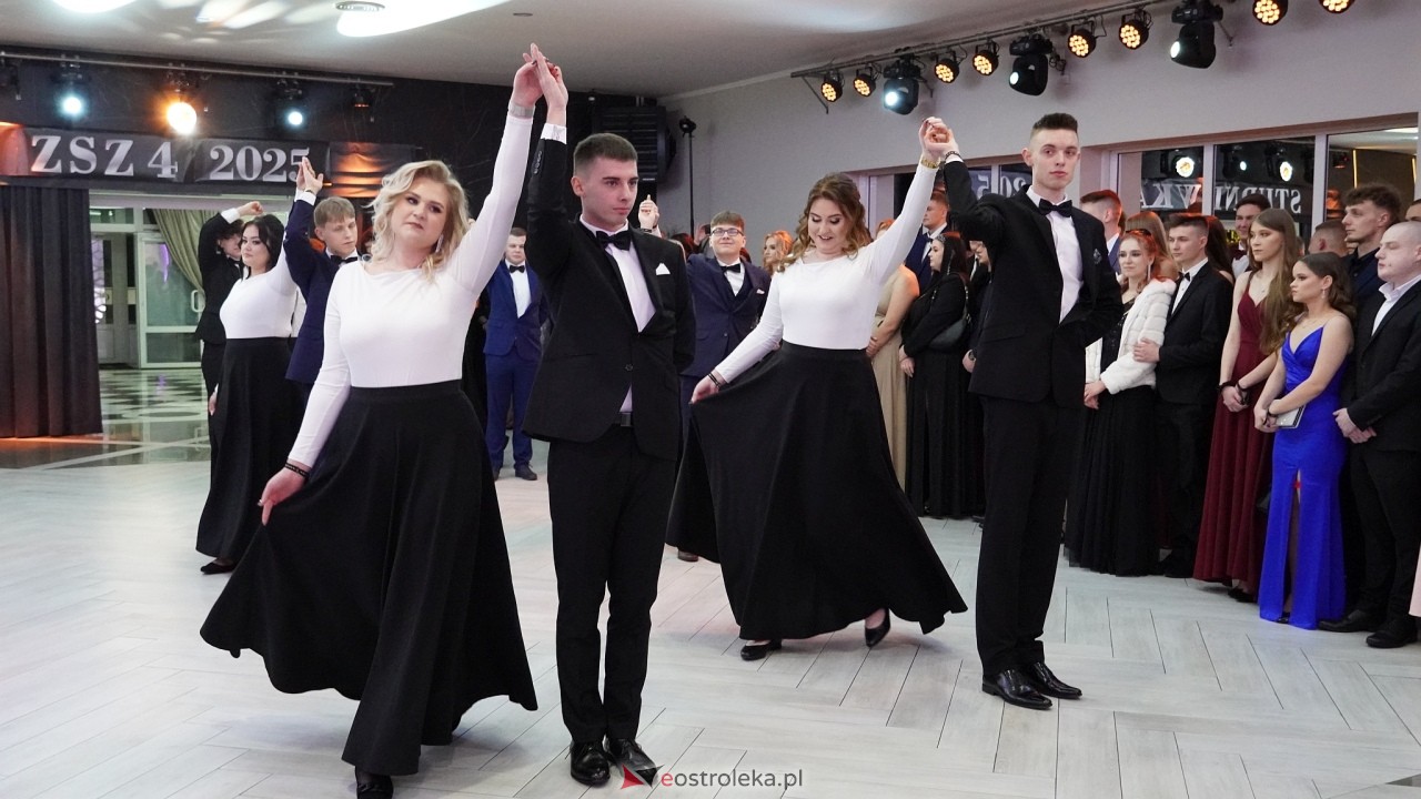 Studniówka ZSZ 4 w  Ostrołęce [23.01.2025] - zdjęcie #132 - eOstroleka.pl