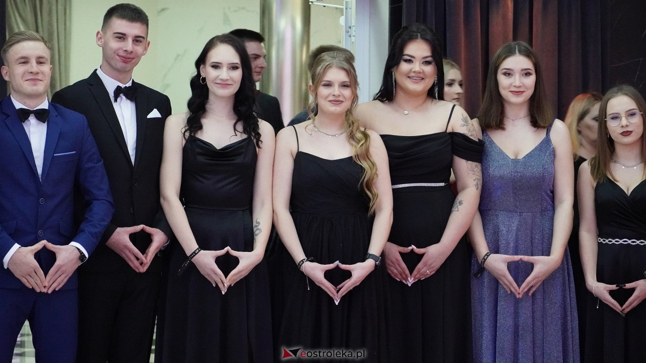 Studniówka ZSZ 4 w  Ostrołęce [23.01.2025] - zdjęcie #69 - eOstroleka.pl