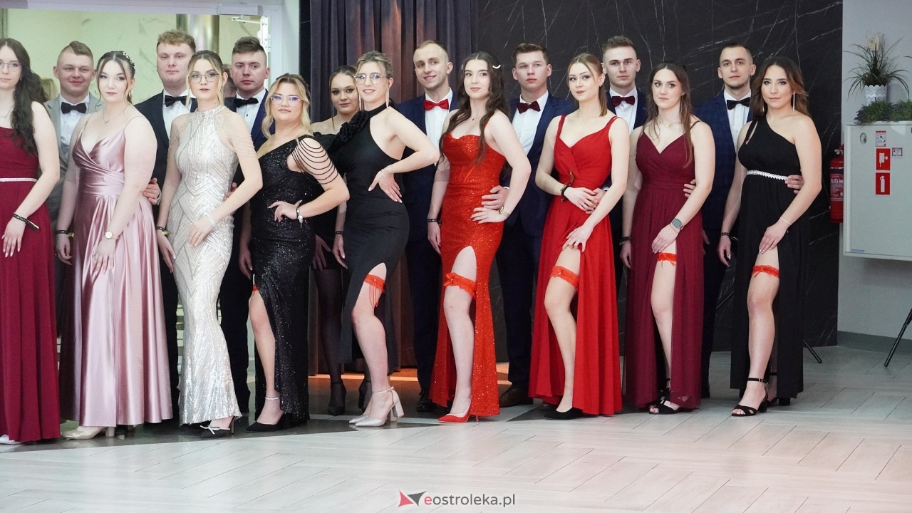 Studniówka ZSZ 4 w  Ostrołęce [23.01.2025] - zdjęcie #57 - eOstroleka.pl