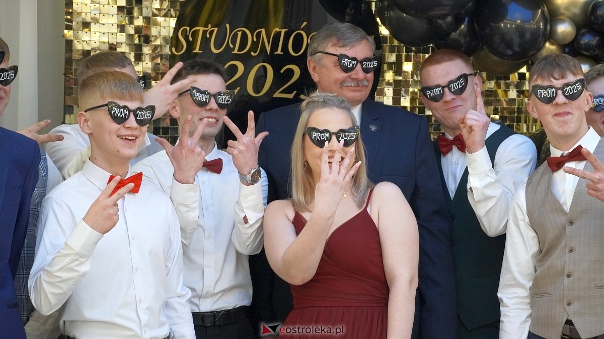 Studniówka ZSP w Goworowie [25.01.20205] - zdjęcie #74 - eOstroleka.pl