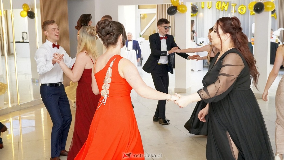 Studniówka ZSP w Goworowie [25.01.20205] - zdjęcie #56 - eOstroleka.pl