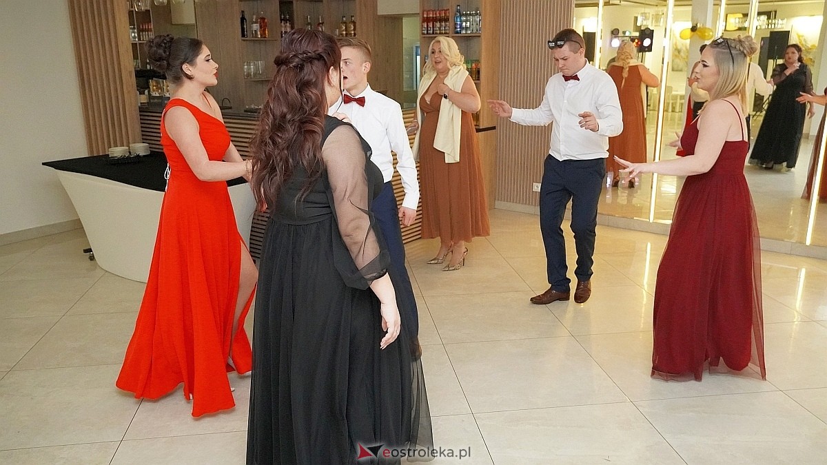 Studniówka ZSP w Goworowie [25.01.20205] - zdjęcie #35 - eOstroleka.pl