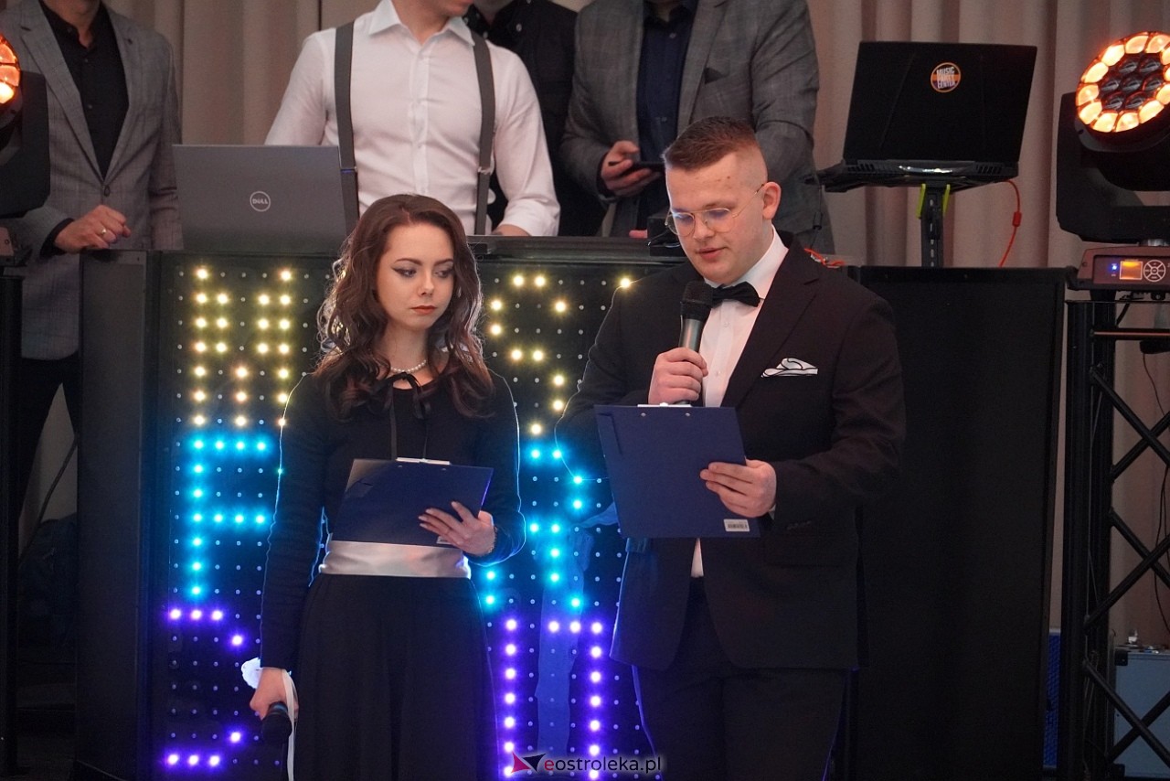 Studniówka w Zespole Szkół Zawodowych nr 3 w Ostrołęce [25.01.2025] - zdjęcie #204 - eOstroleka.pl