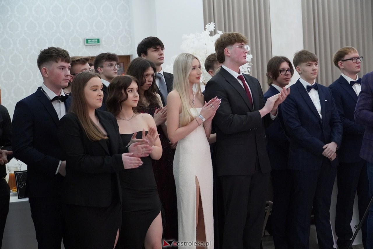 Studniówka w Zespole Szkół Zawodowych nr 3 w Ostrołęce [25.01.2025] - zdjęcie #192 - eOstroleka.pl