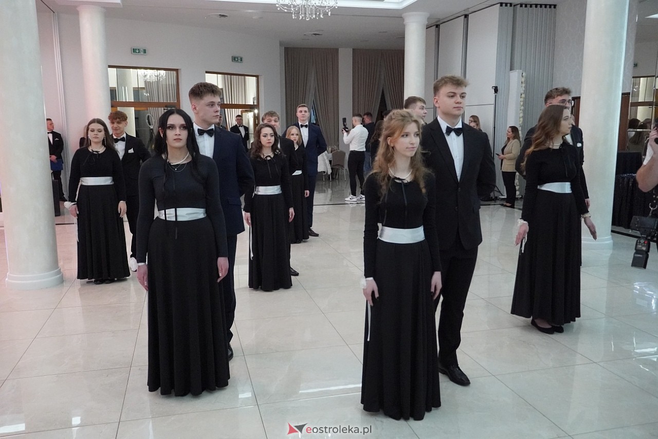 Studniówka w Zespole Szkół Zawodowych nr 3 w Ostrołęce [25.01.2025] - zdjęcie #178 - eOstroleka.pl