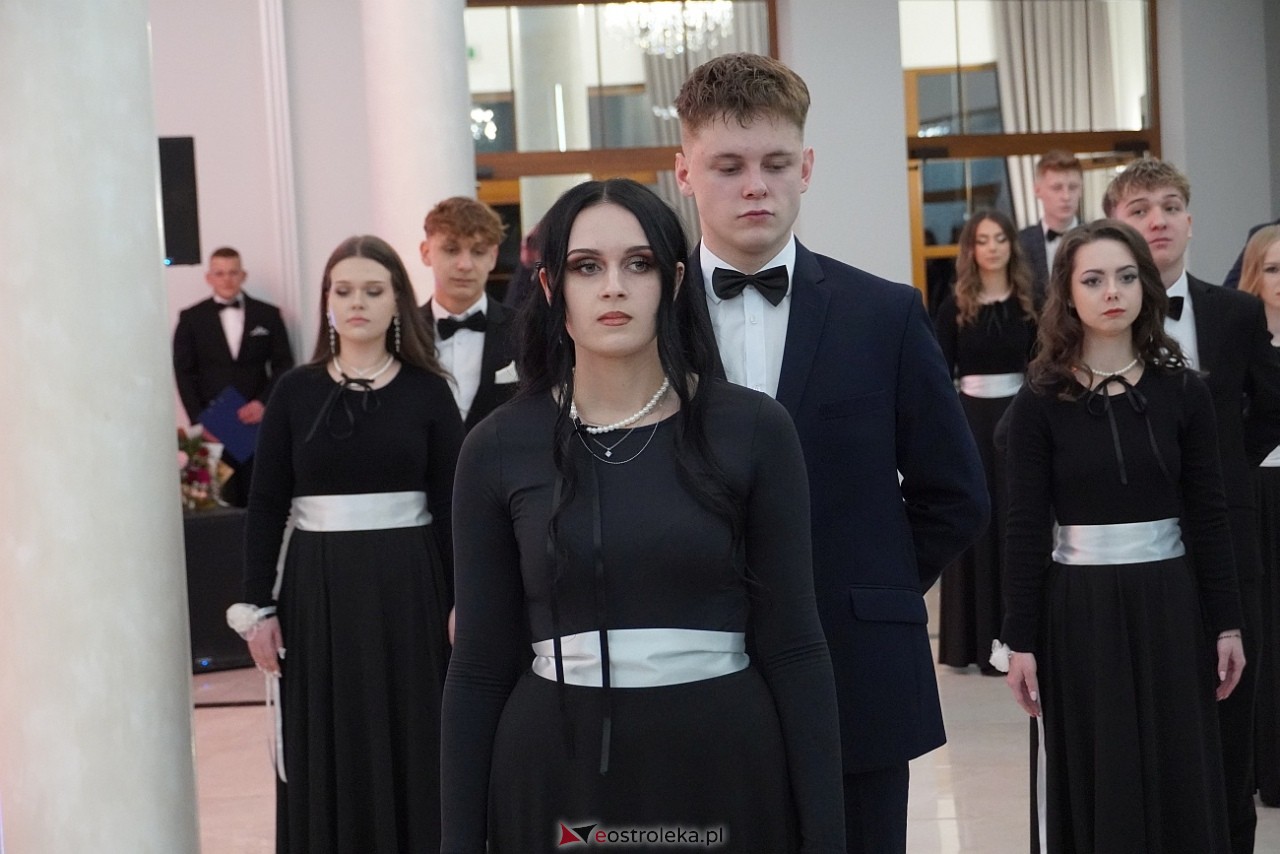 Studniówka w Zespole Szkół Zawodowych nr 3 w Ostrołęce [25.01.2025] - zdjęcie #173 - eOstroleka.pl