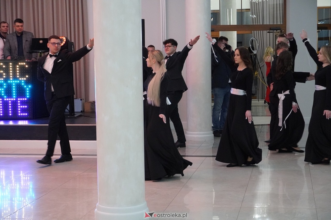 Studniówka w Zespole Szkół Zawodowych nr 3 w Ostrołęce [25.01.2025] - zdjęcie #170 - eOstroleka.pl