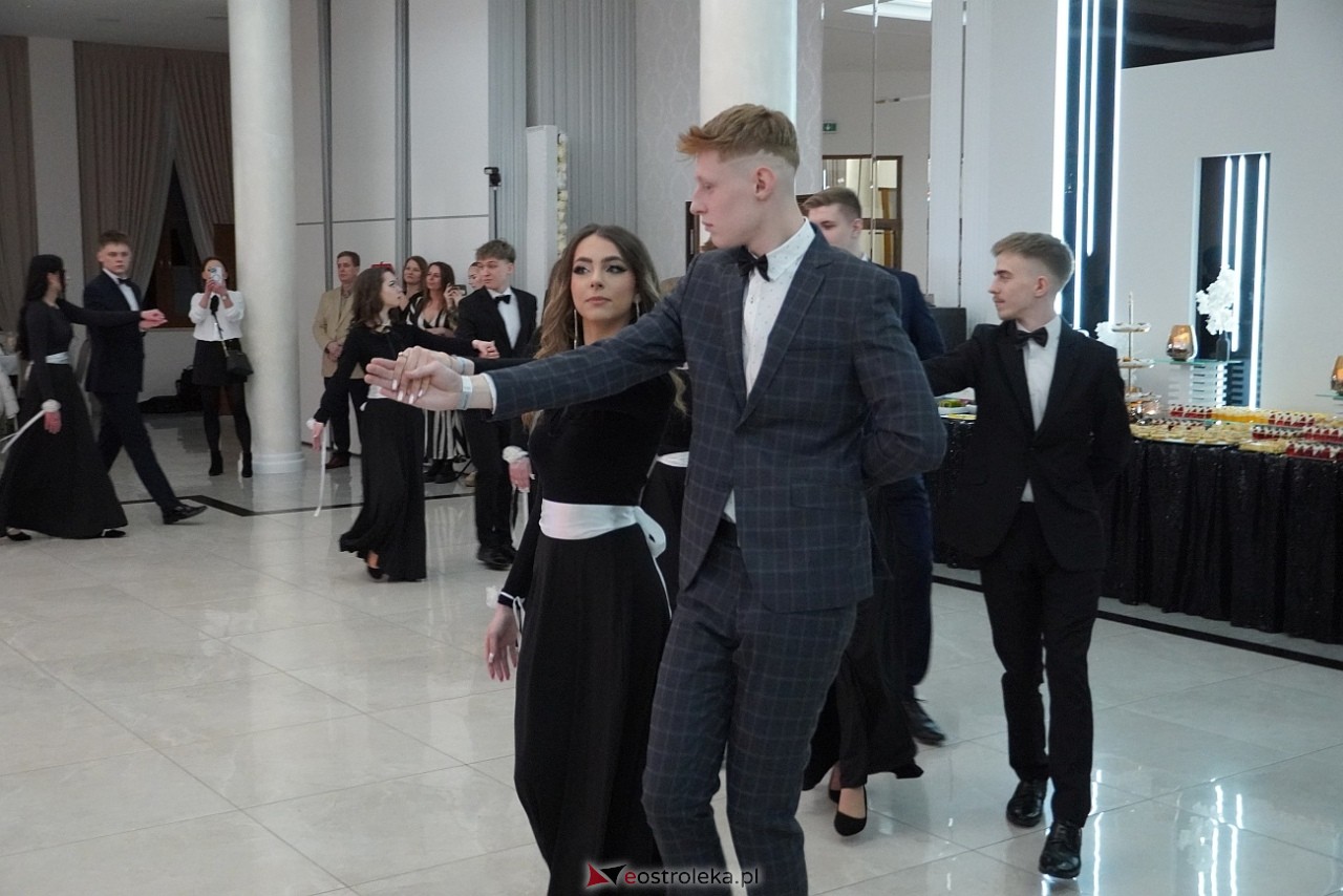 Studniówka w Zespole Szkół Zawodowych nr 3 w Ostrołęce [25.01.2025] - zdjęcie #167 - eOstroleka.pl