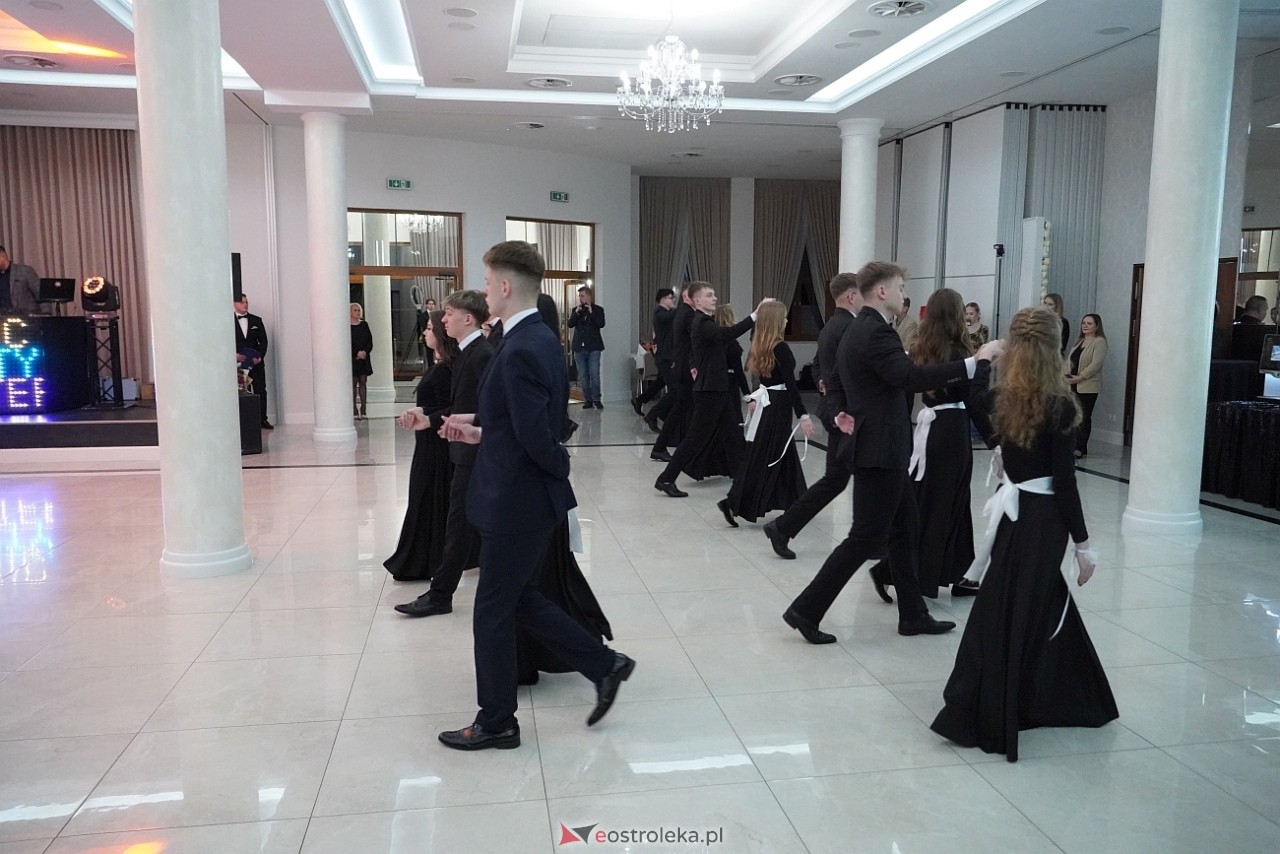 Studniówka w Zespole Szkół Zawodowych nr 3 w Ostrołęce [25.01.2025] - zdjęcie #159 - eOstroleka.pl