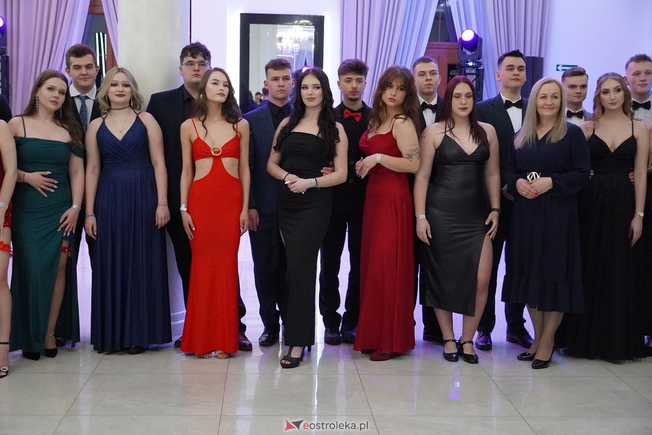 Studniówka w Zespole Szkół Zawodowych nr 3 w Ostrołęce [25.01.2025] - zdjęcie #62 - eOstroleka.pl