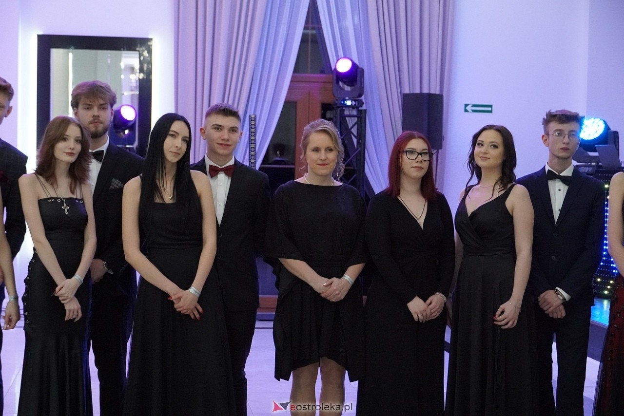 Studniówka w Zespole Szkół Zawodowych nr 3 w Ostrołęce [25.01.2025] - zdjęcie #53 - eOstroleka.pl