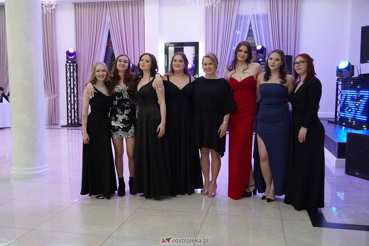 Studniówka w Zespole Szkół Zawodowych nr 3 w Ostrołęce [25.01.2025] - zdjęcie #50 - eOstroleka.pl