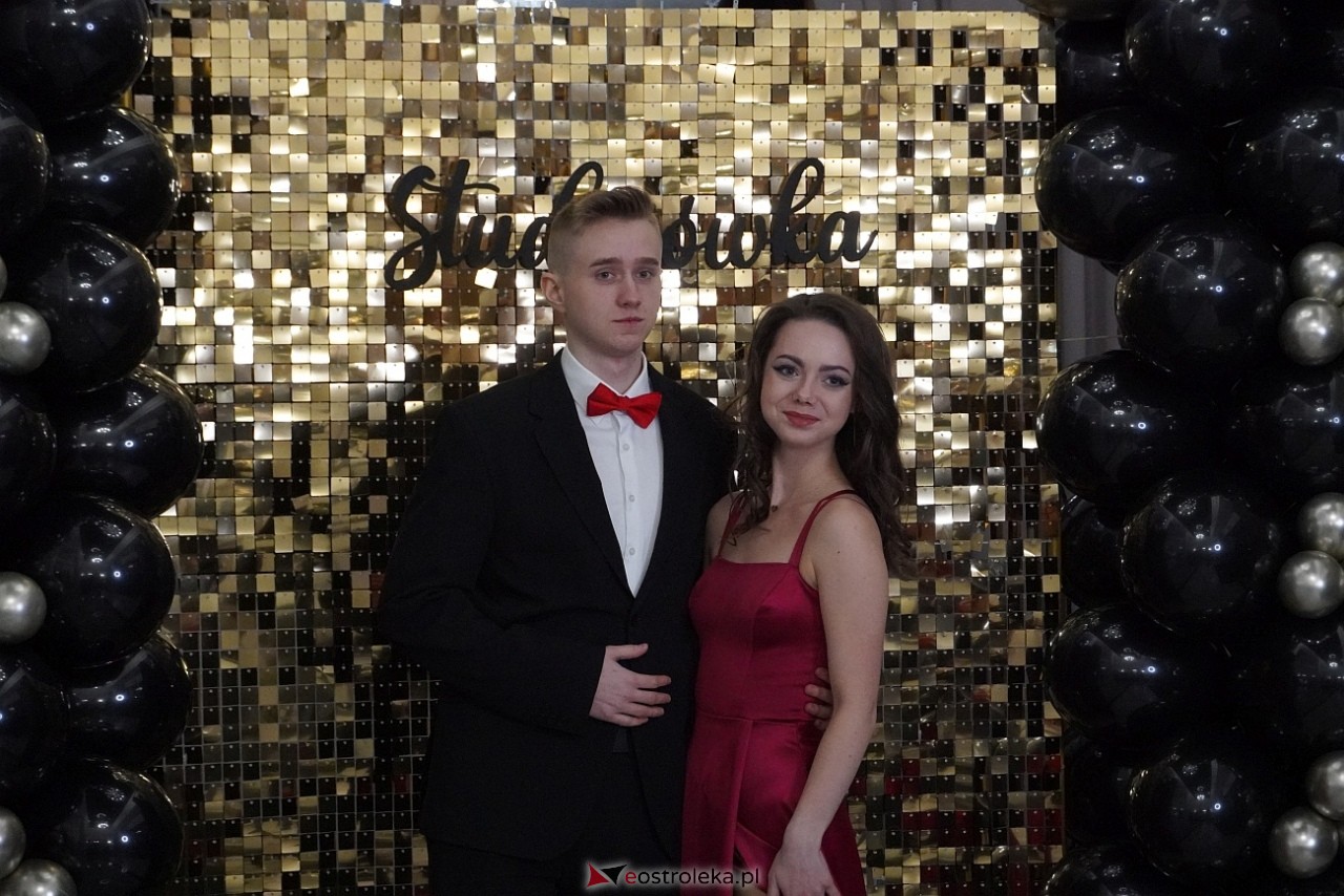 Studniówka w Zespole Szkół Zawodowych nr 3 w Ostrołęce [25.01.2025] - zdjęcie #43 - eOstroleka.pl