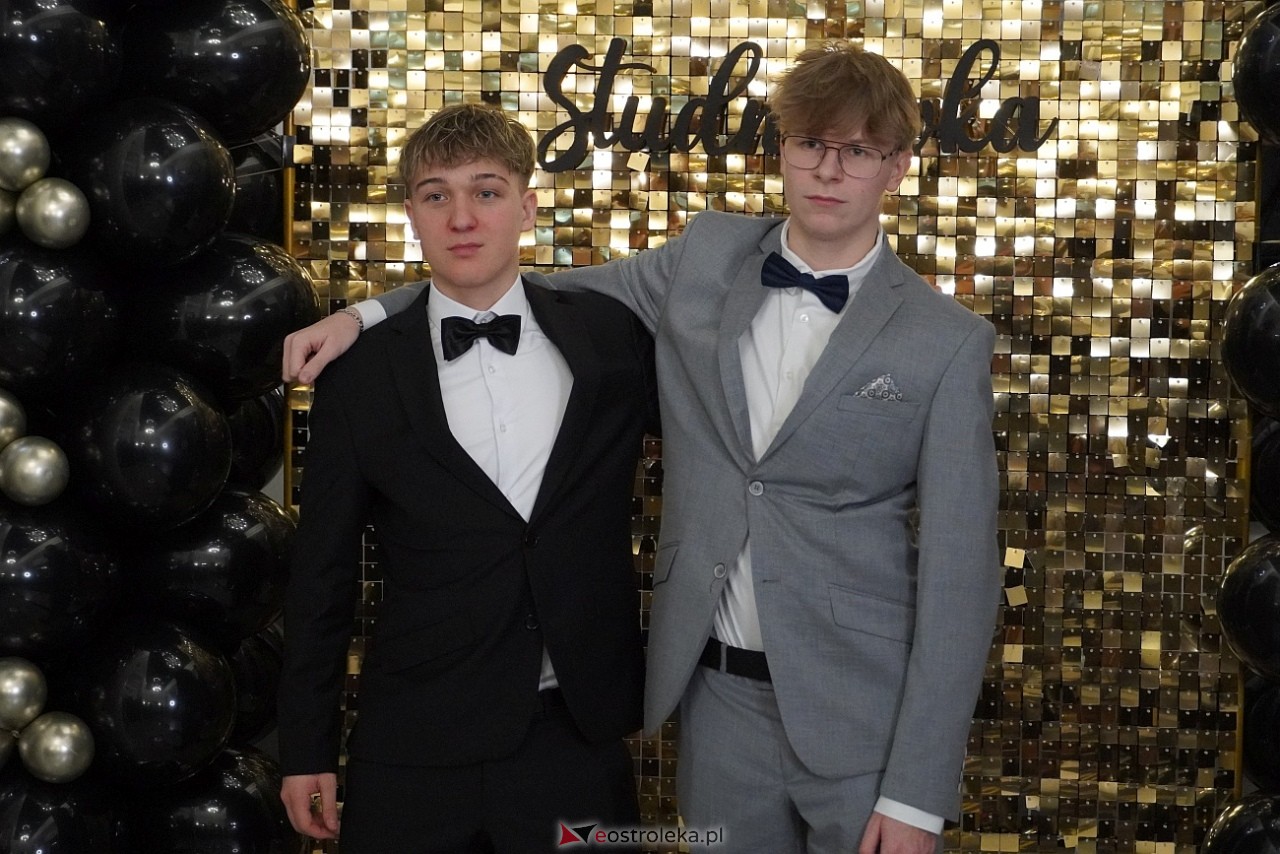 Studniówka w Zespole Szkół Zawodowych nr 3 w Ostrołęce [25.01.2025] - zdjęcie #31 - eOstroleka.pl