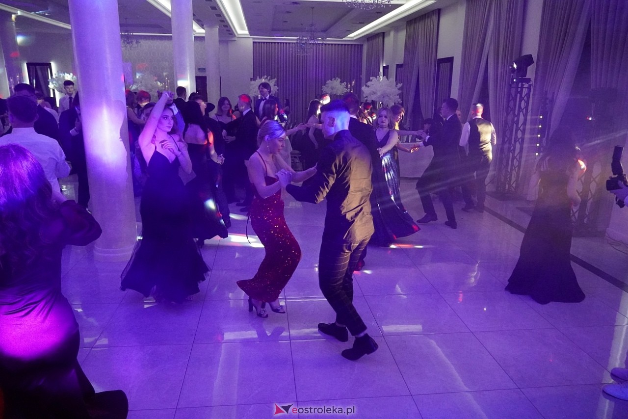 Studniówka w Zespole Szkół Zawodowych nr 3 w Ostrołęce [25.01.2025] - zdjęcie #25 - eOstroleka.pl