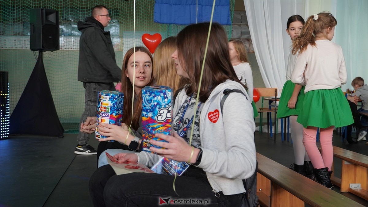 WOŚP w gminie Kadzidło [26.1.2025] - zdjęcie #40 - eOstroleka.pl