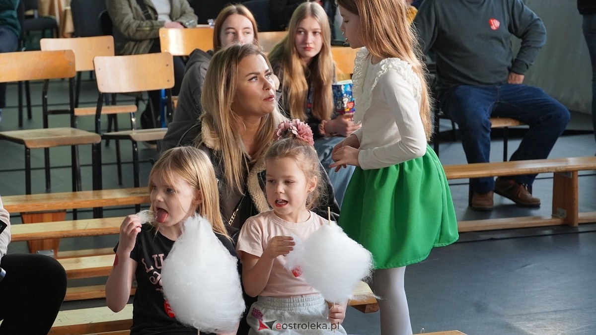 WOŚP w gminie Kadzidło [26.1.2025] - zdjęcie #39 - eOstroleka.pl