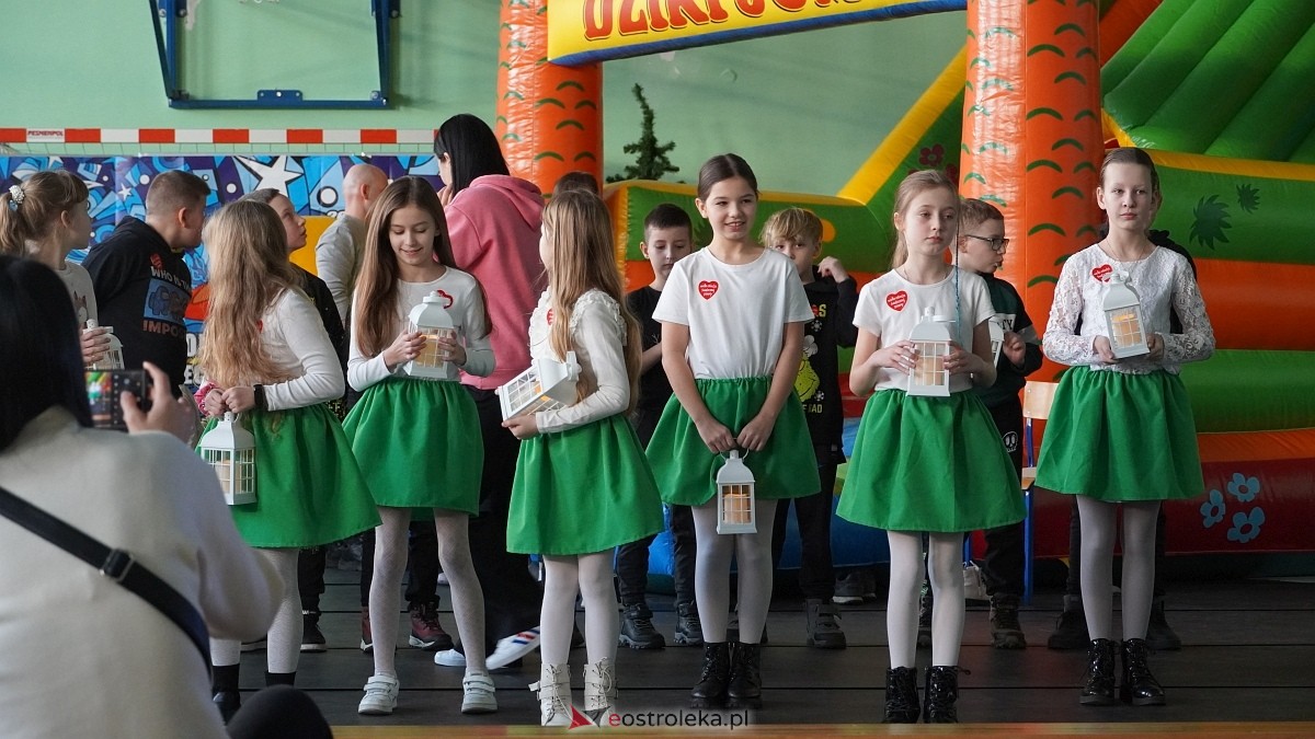 WOŚP w gminie Kadzidło [26.1.2025] - zdjęcie #14 - eOstroleka.pl