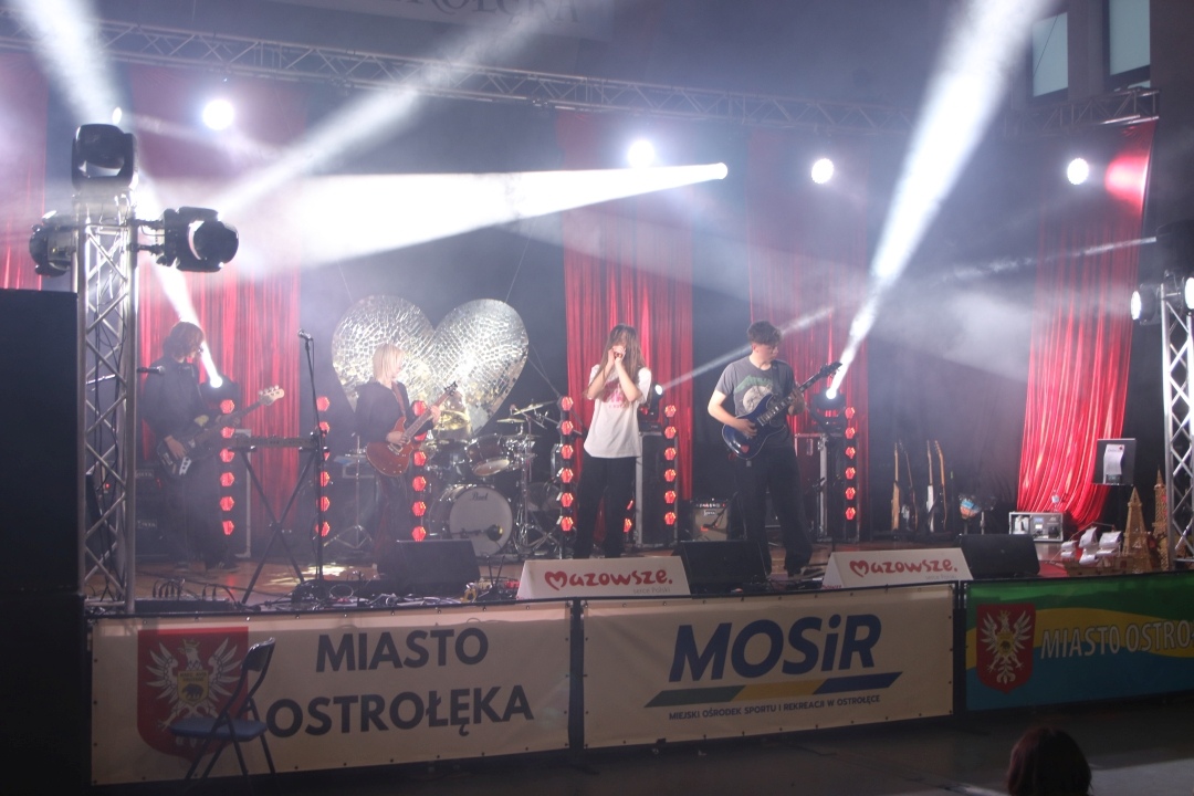 Finał WOŚP w Ostrołęce [26.01.2025] - zdjęcie #27 - eOstroleka.pl