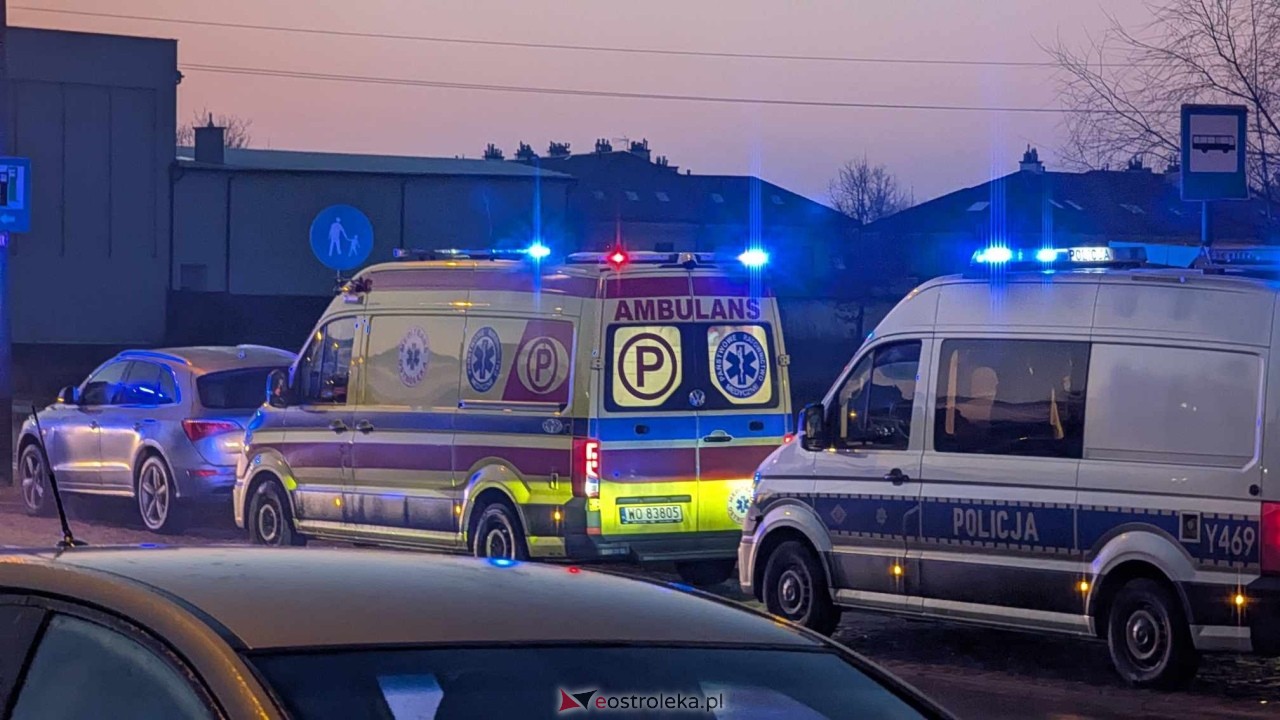 Wypadek na rondzie Kupiszewskiego/11 Listopada [27.01.2025] - zdjęcie #6 - eOstroleka.pl