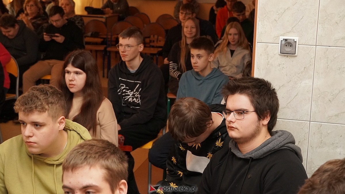 Podsumowanie projektu edukacyjnego w ZSP w Goworowie [27.01.2025] - zdjęcie #61 - eOstroleka.pl