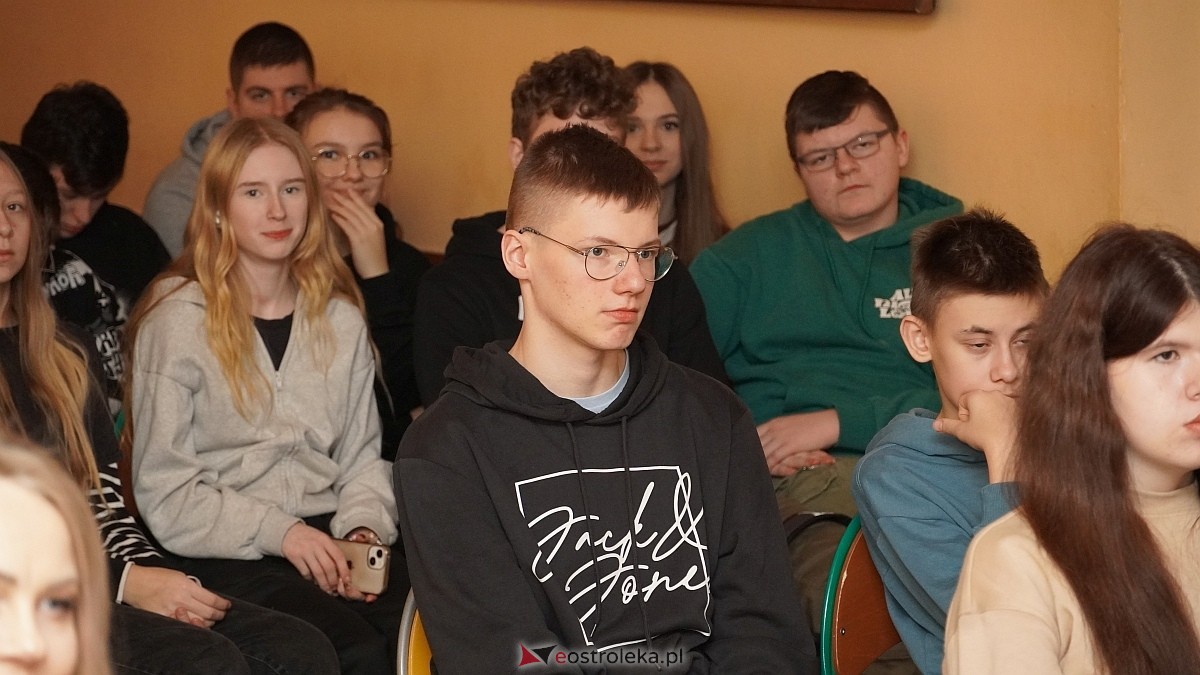 Podsumowanie projektu edukacyjnego w ZSP w Goworowie [27.01.2025] - zdjęcie #43 - eOstroleka.pl