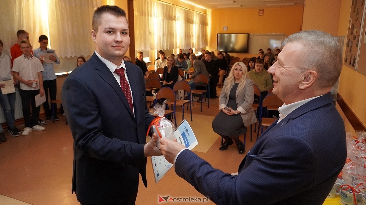 Podsumowanie projektu edukacyjnego w ZSP w Goworowie [27.01.2025] - zdjęcie #13 - eOstroleka.pl