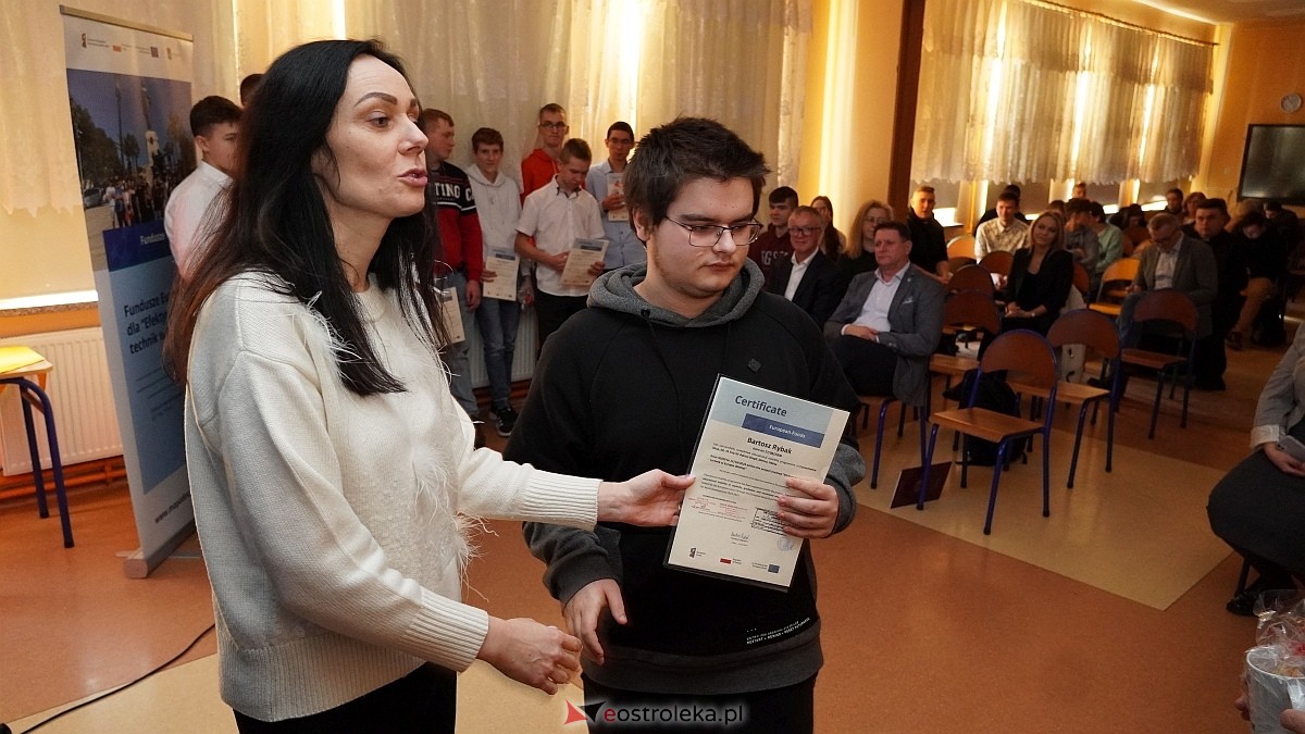 Podsumowanie projektu edukacyjnego w ZSP w Goworowie [27.01.2025] - zdjęcie #12 - eOstroleka.pl