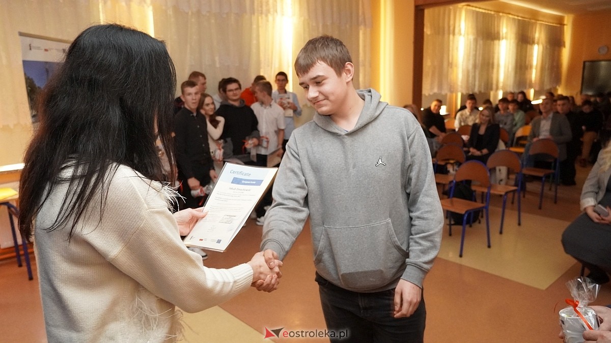 Podsumowanie projektu edukacyjnego w ZSP w Goworowie [27.01.2025] - zdjęcie #10 - eOstroleka.pl