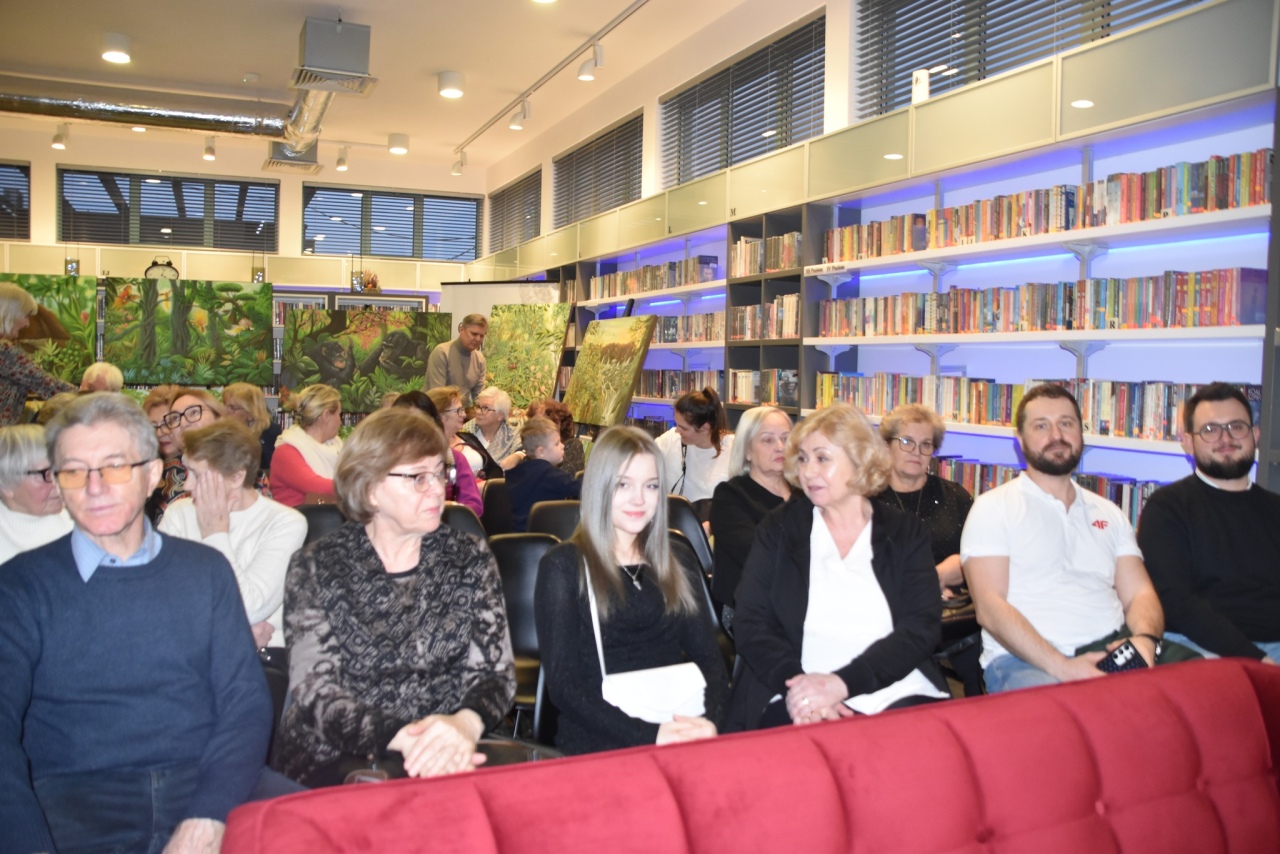 Wernisaż wystawy prac Barbary Mierzejewskiej w Gminnej Bibliotece Publicznej w Kadzidle [29.01.2025] - zdjęcie #61 - eOstroleka.pl