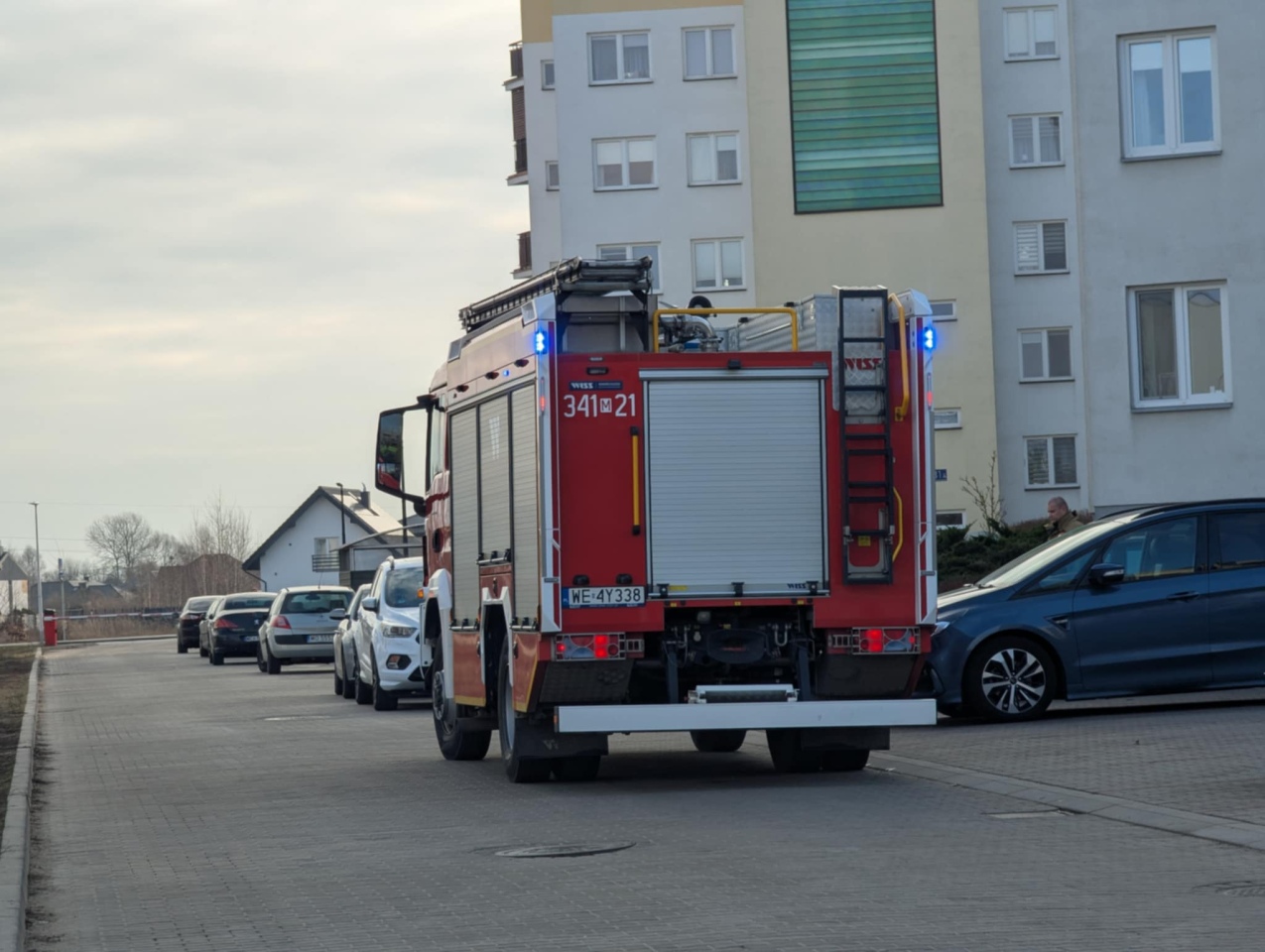 Niepokojący alarm z bloku na Bohaterów Warszawy. Co było powodem interwencji strażaków? [29.01.2025] - zdjęcie #6 - eOstroleka.pl
