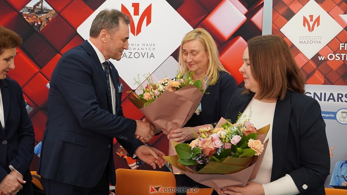 Konferencja prasowa Akademii Nauk Stosowanych Mazovia w CKZiU [30.01.2025] - zdjęcie #8 - eOstroleka.pl