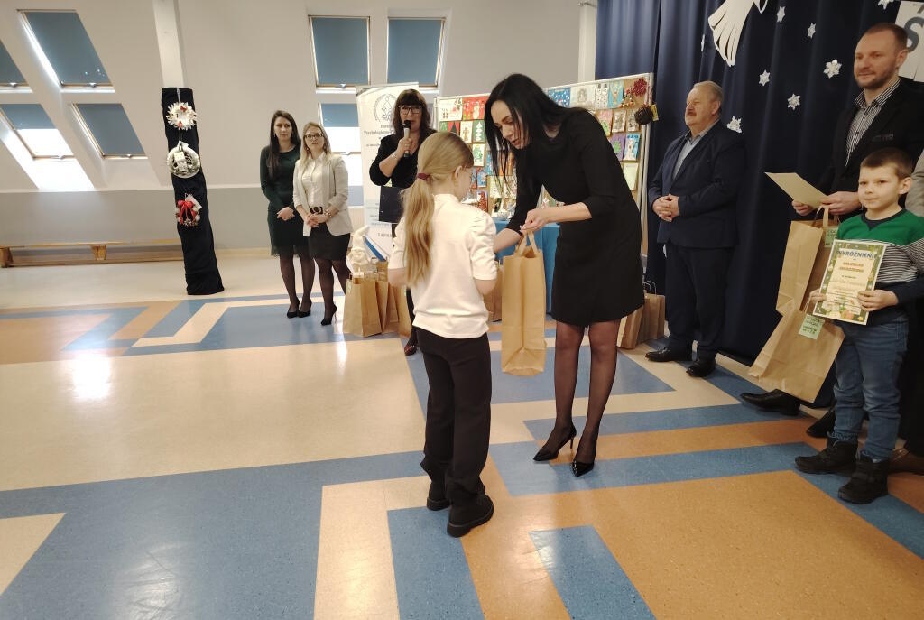 Rozstrzygnięcie VII edycji konkursu „Kartka i ozdoba bożonarodzeniowa” [30.01.2025] - zdjęcie #21 - eOstroleka.pl