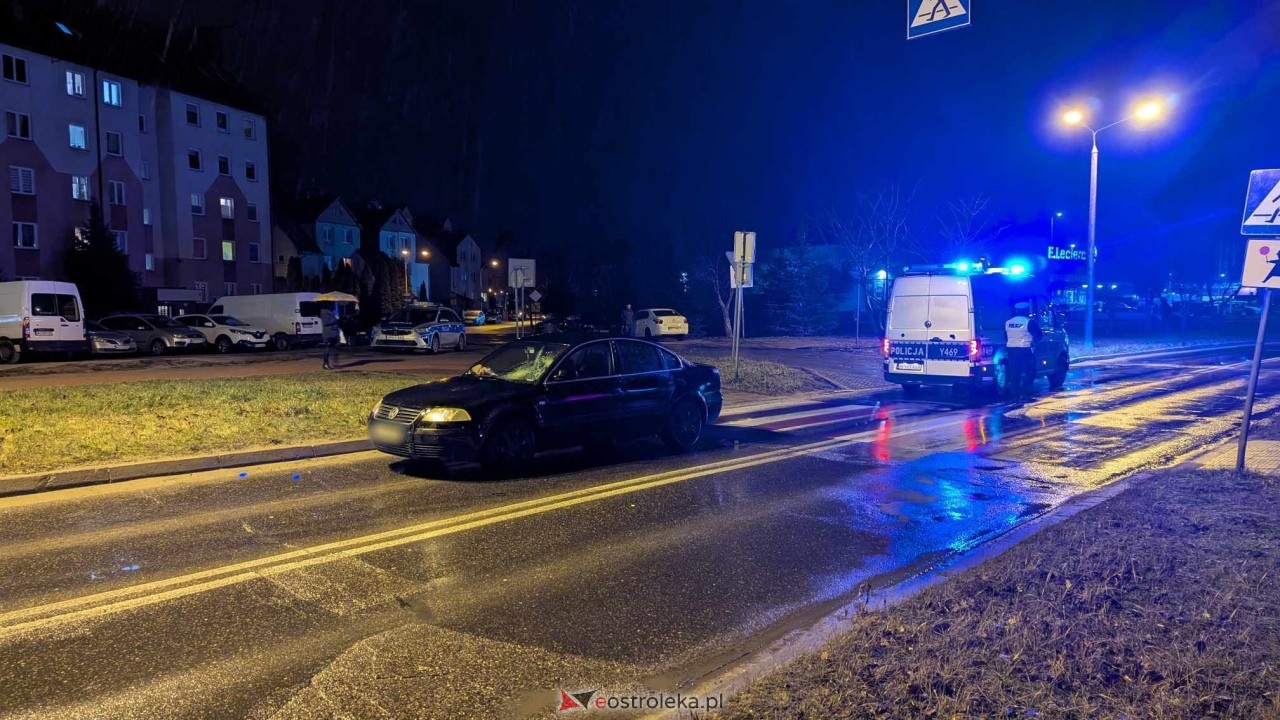 Wypadek na Alei Jana Pawła II w Ostrołęce [31.01.2025] - zdjęcie #2 - eOstroleka.pl