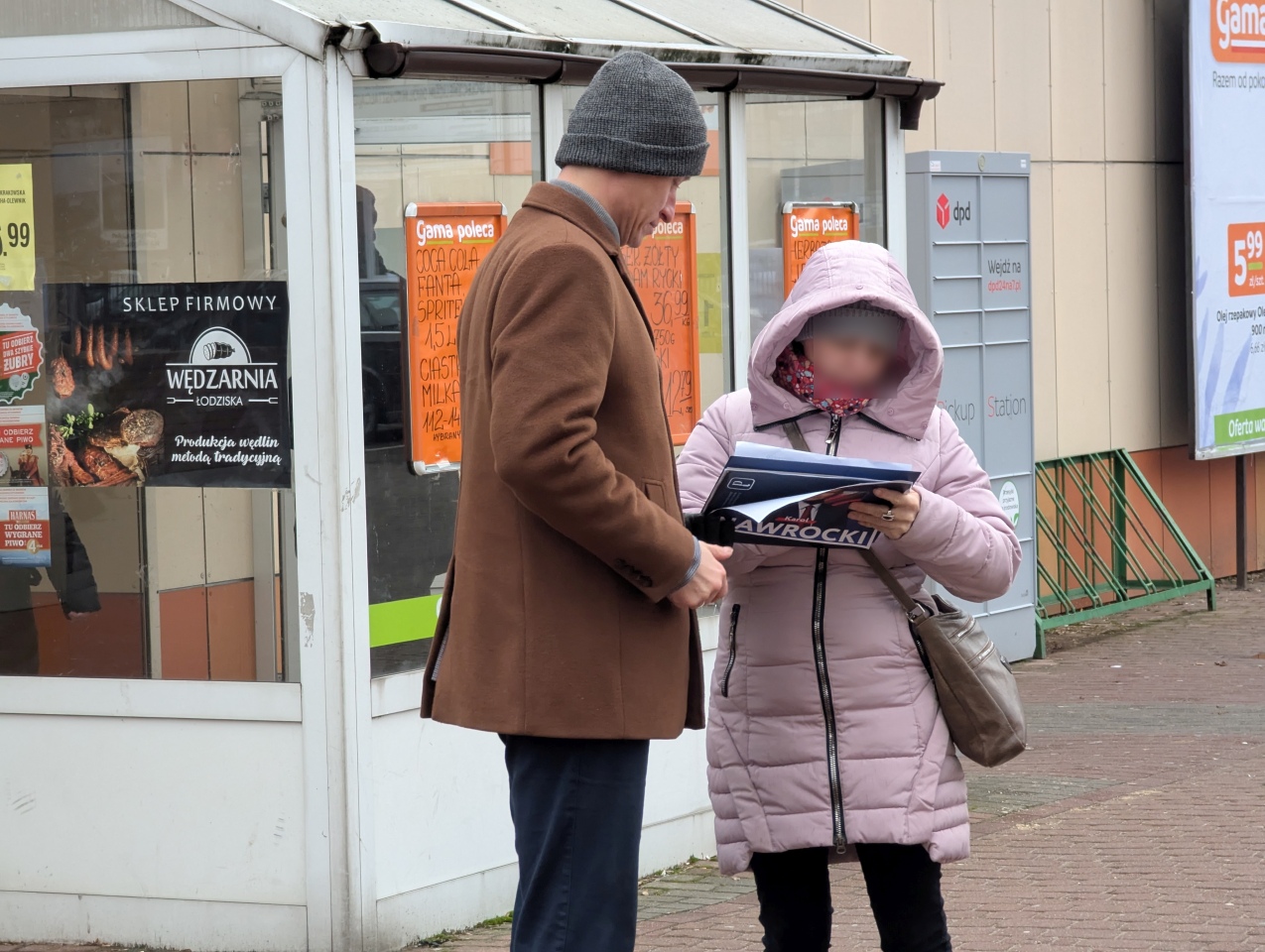 Zbiórka podpisów poparcia dla Karola Nawrockiego [01.02.2025] - zdjęcie #1 - eOstroleka.pl