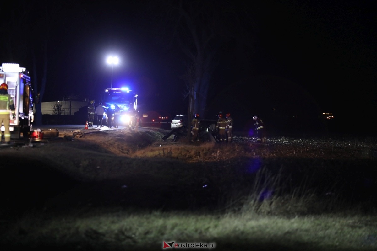 Groźny wypadek pod Dylewem [01.02.2025] - zdjęcie #30 - eOstroleka.pl