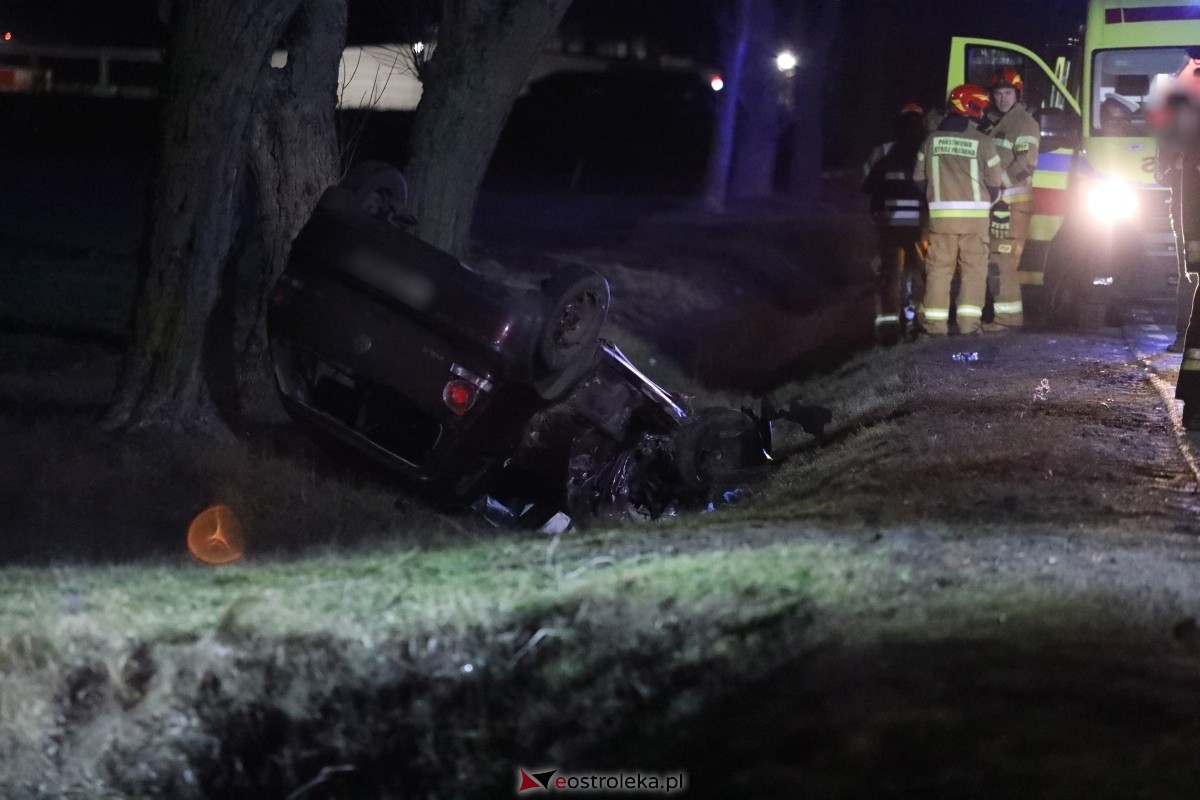 Groźny wypadek pod Dylewem [01.02.2025] - zdjęcie #15 - eOstroleka.pl