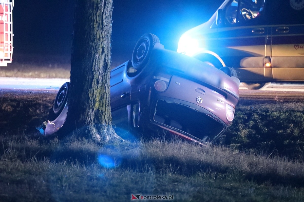 Groźny wypadek pod Dylewem [01.02.2025] - zdjęcie #3 - eOstroleka.pl